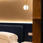 Setsail 4*