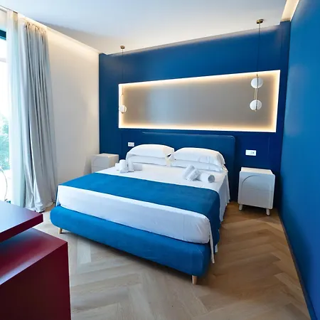 Bed & Breakfast Setsail 4*