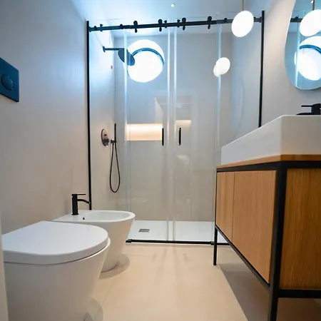 Setsail Vibo Valentia Marina