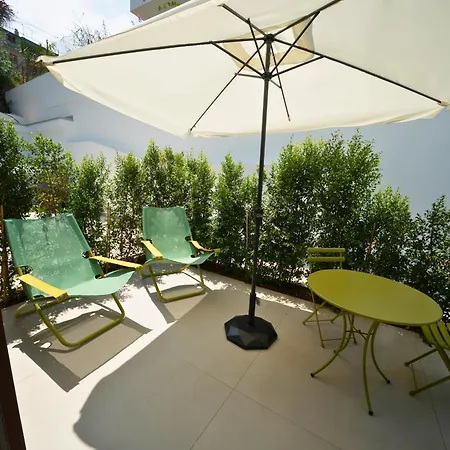 Setsail Bed & Breakfast 4*