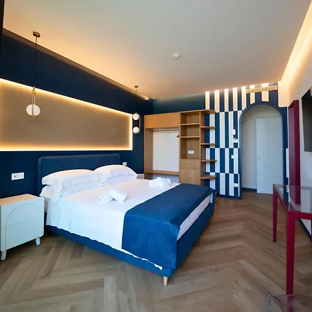 Setsail Bed & Breakfast 4*