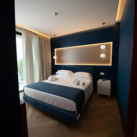 Setsail Bed & Breakfast 4*